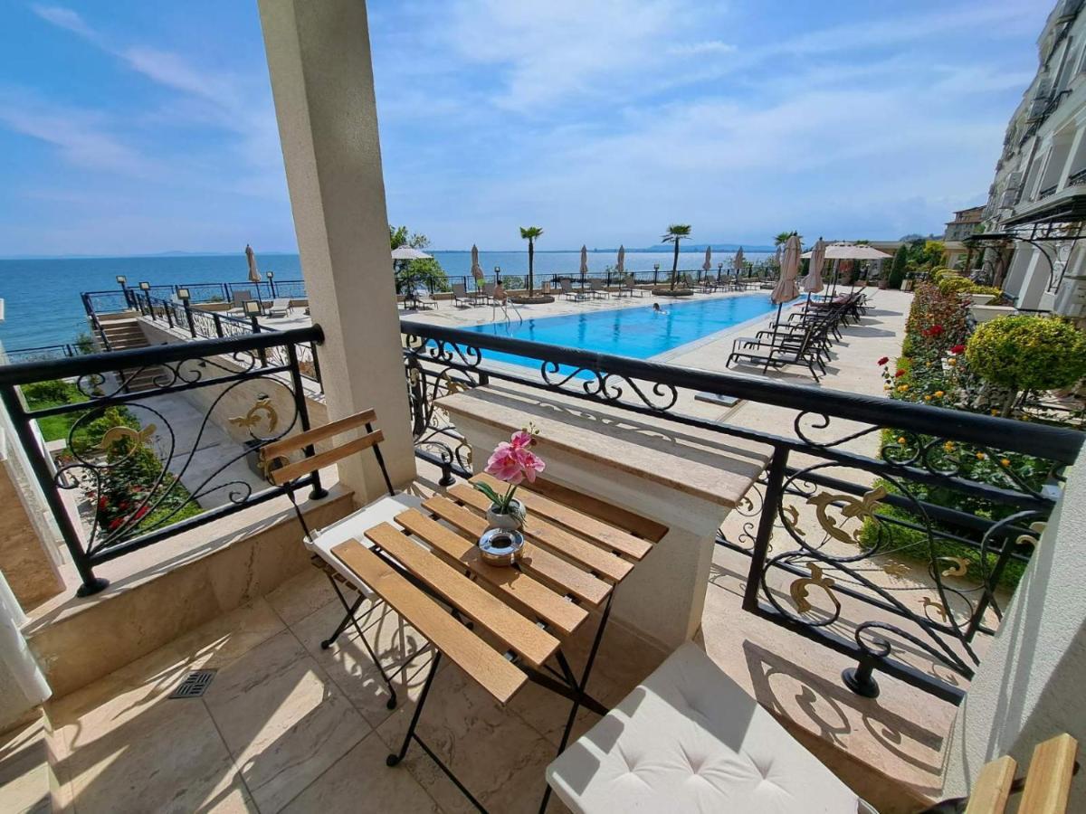 Onyx 2 Private Beach Apartment Свети-Влас Экстерьер фото